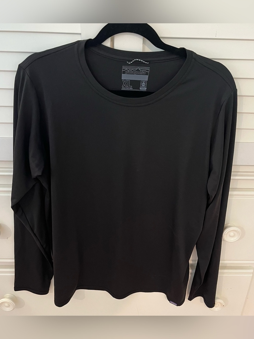women’s patagonia long sleeve tee